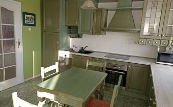 Mieskanie w bloku- 3 piętro- ogrodzony parking